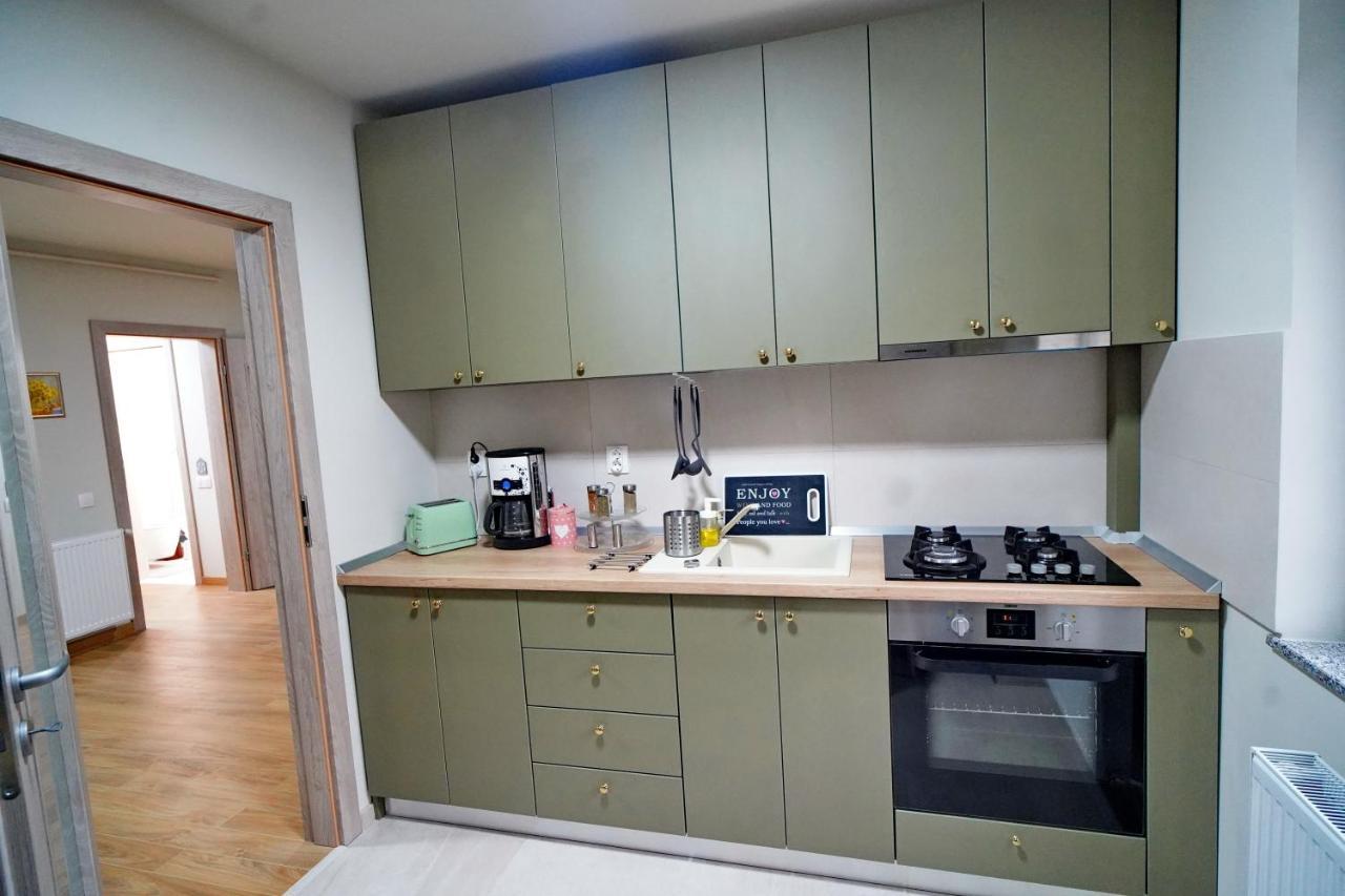 Green Studio Apartment Питещ Екстериор снимка